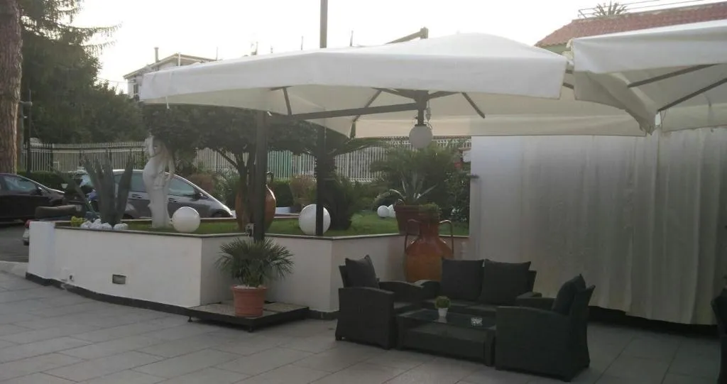 Terrace, Ranch Palace Hotel, Naples