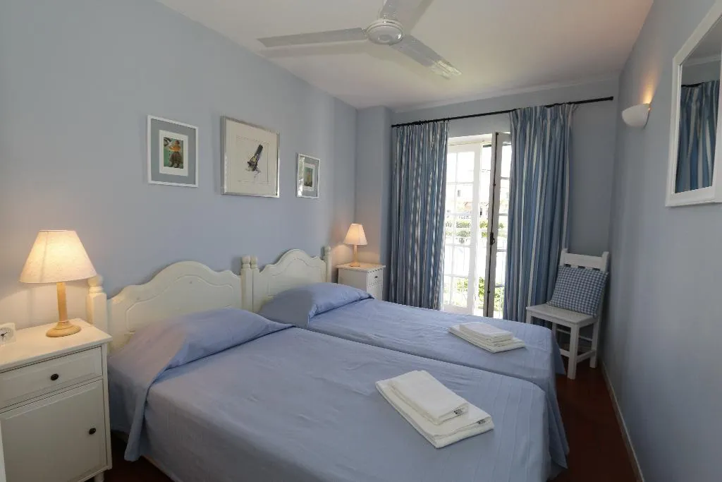 APARTMENT TWO BEDROOMS Room, Apartamentos The Old Village by Village 4u, Algarve