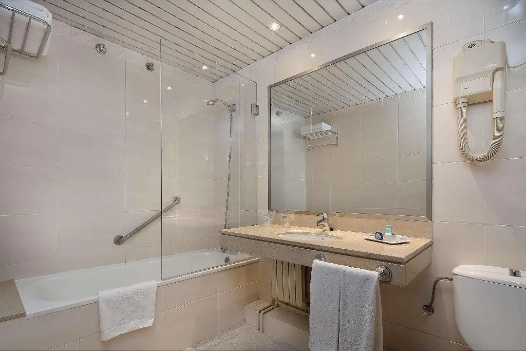 Room, HCC Taber, Barcelona