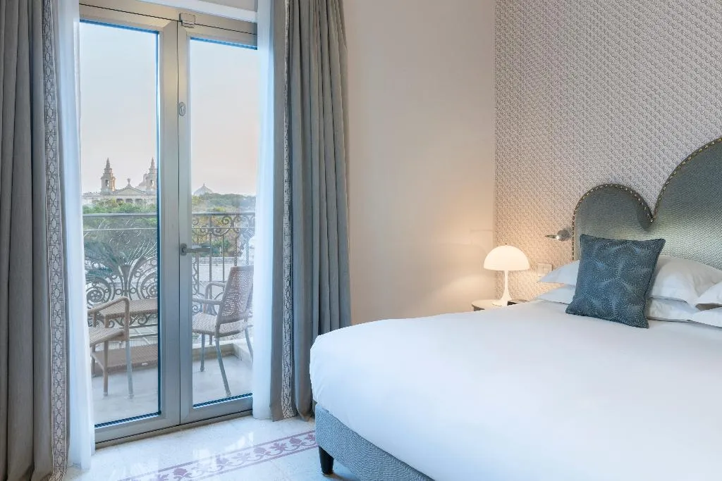 JUNIOR SUITE WITH BALCONY Room, The Phoenicia Malta - LHW, Malta