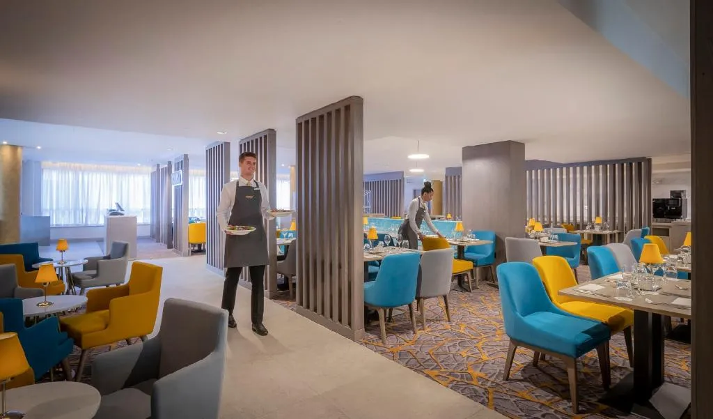 Restaurant, Maldron Hotel Parnell Square, Dublin
