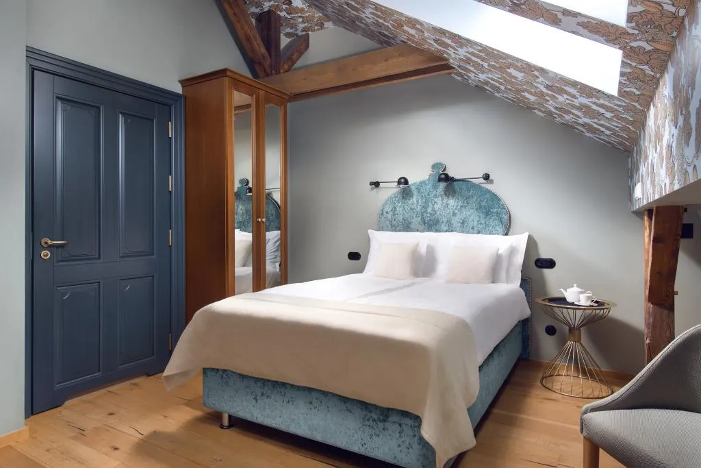 SINGLE DELUXE Room, Relais & Chateaux Hotel Quadrille - Adults Only, Gdansk