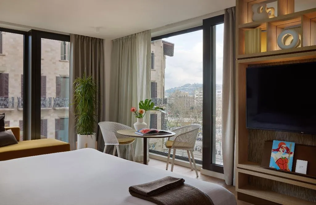SUITE CITY VIEW Room, ME Barcelona, Barcelona