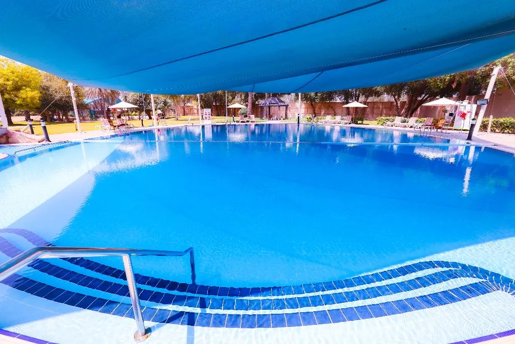 Pool, E-Stay Hotel, Dubai