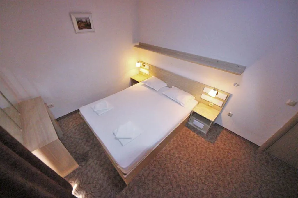 APARTMENT POOL VIEW ONE BEDROOM Room, Menada Tarsis Apartments, Bourgas