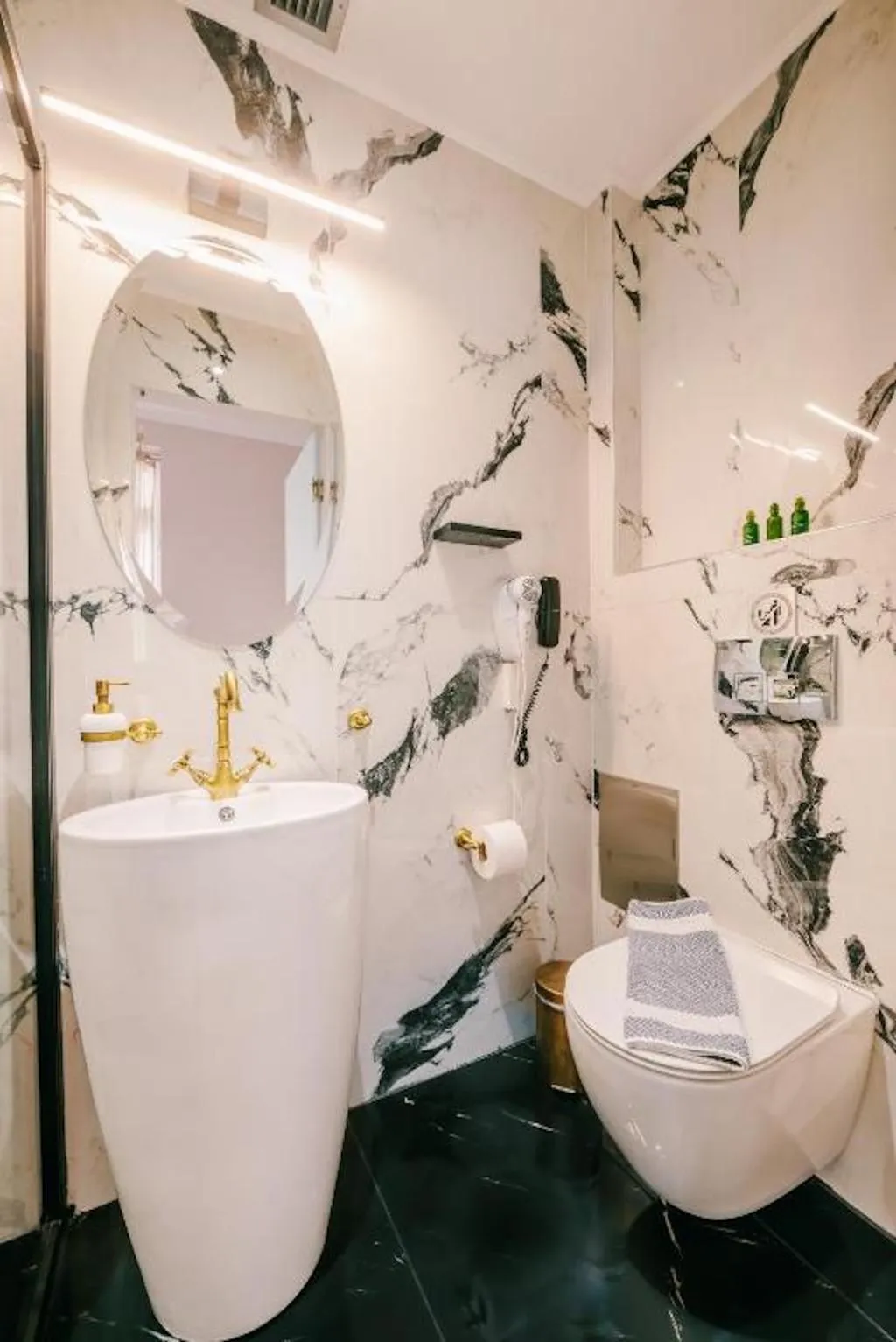 DOUBLE WITH BALCONY Room, Neapolis 1897  Boutique Hotel, Athens