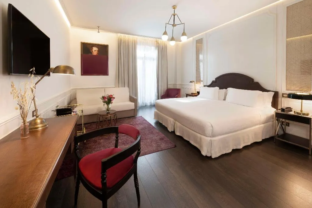 DOUBLE SUPERIOR Room, H10 Villa de la Reina, Madrid