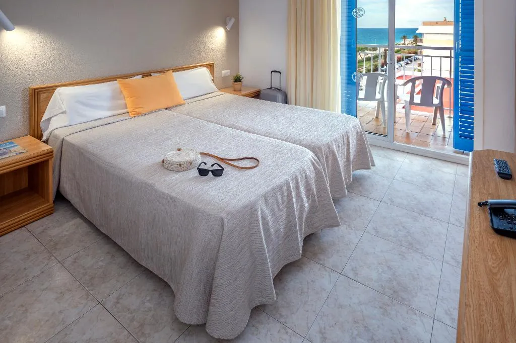 Room, Sorrabona, Costa Brava