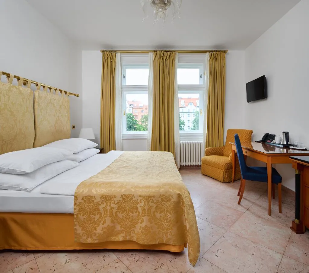 Double or Twin STANDARD Room, Residence La Fenice, Prague