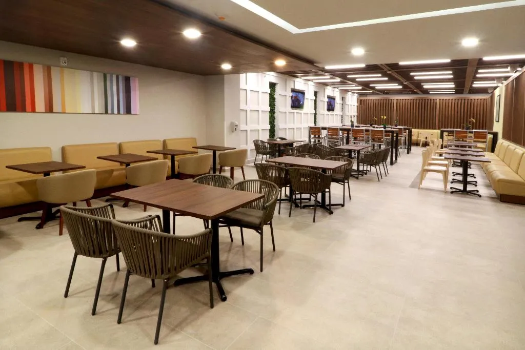 Restaurant, Holiday Inn Express Playa del Carmen, Playa Del Carmen
