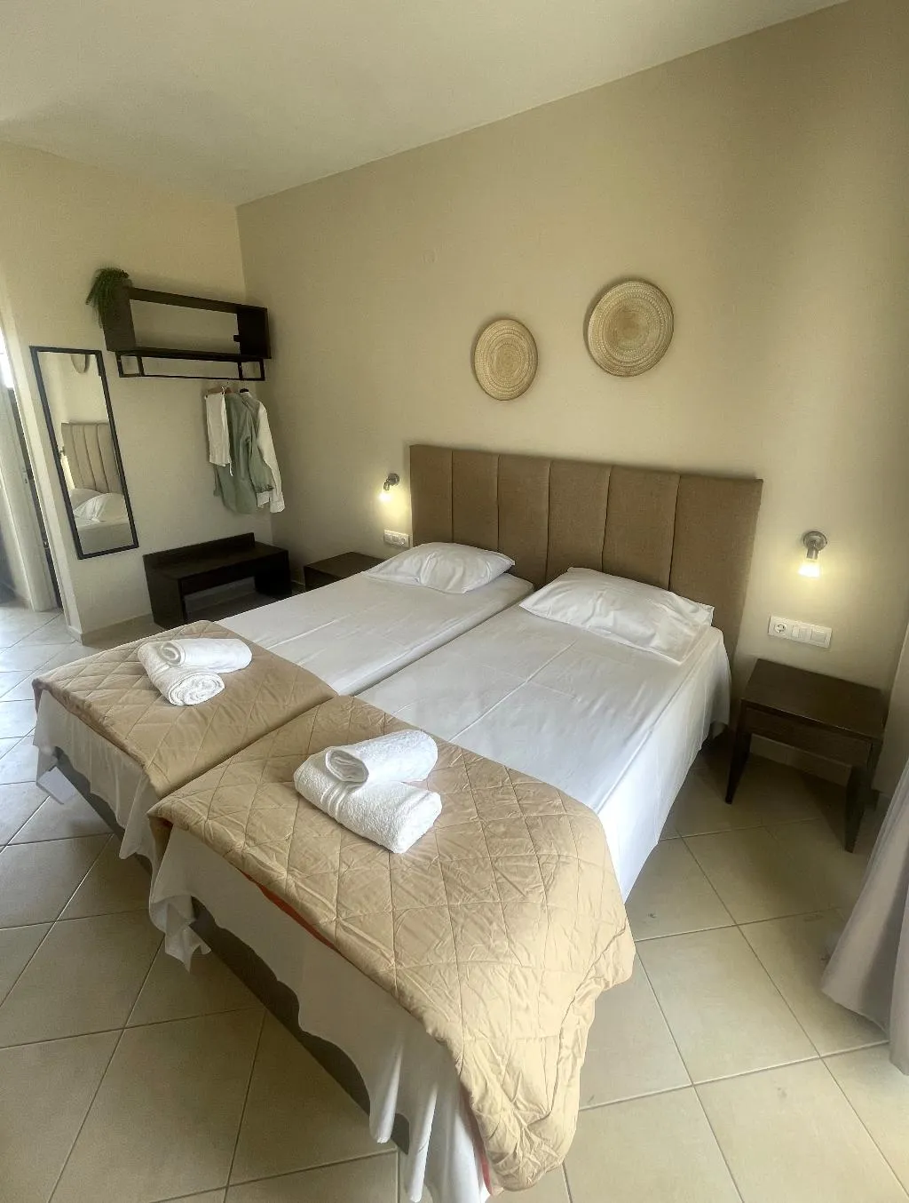 TWIN STANDARD Room, Oasis Beach Club, Corfu