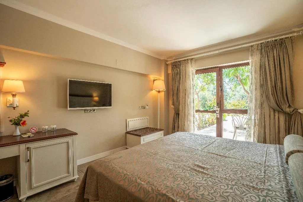 DOUBLE DELUXE WITH TERRACE Room, Dalyan Resort Spa Hotel Adult Only 13+, Dalaman