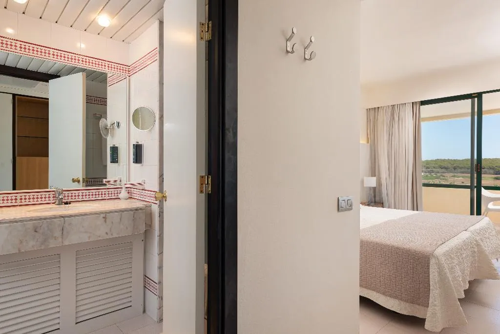 Double or Twin SIDE SEA VIEW WITH BALCONY Room, Welikehotel Marfil Playa, Majorca