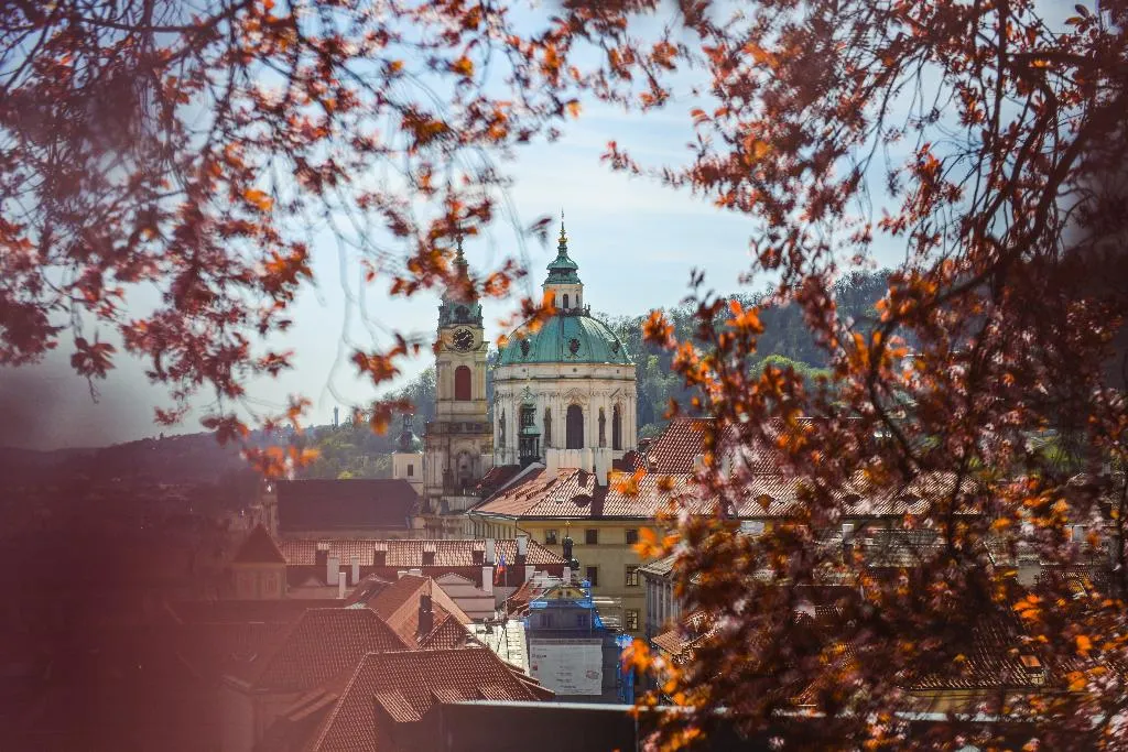 General view, Golden Well, Prague