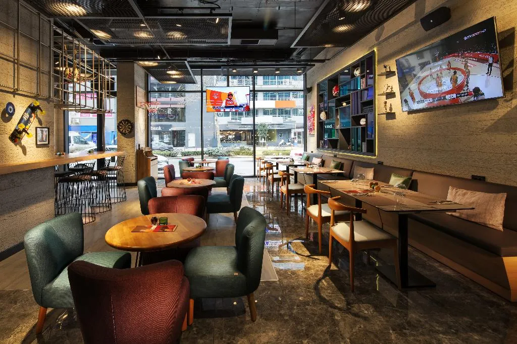 Bar, Park Inn by Radisson Izmir, Izmir