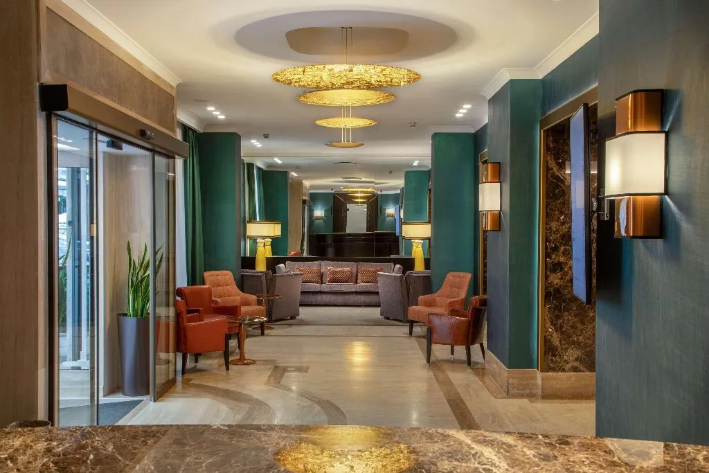 Lobby, Diana Roof Garden, Rome