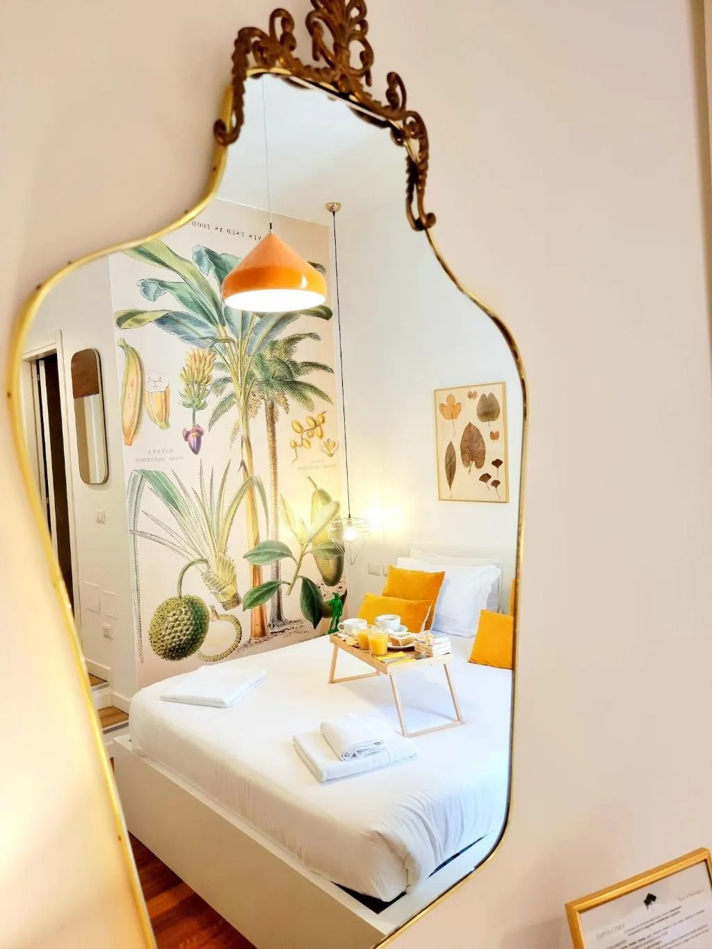 Room, Napoli Tree - Lungomare, Naples