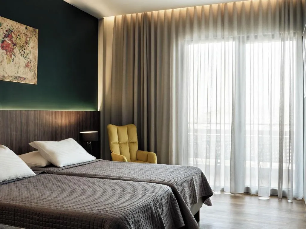 TWIN SUPERIOR CITY VIEW Room, Candia Hotel, Athens