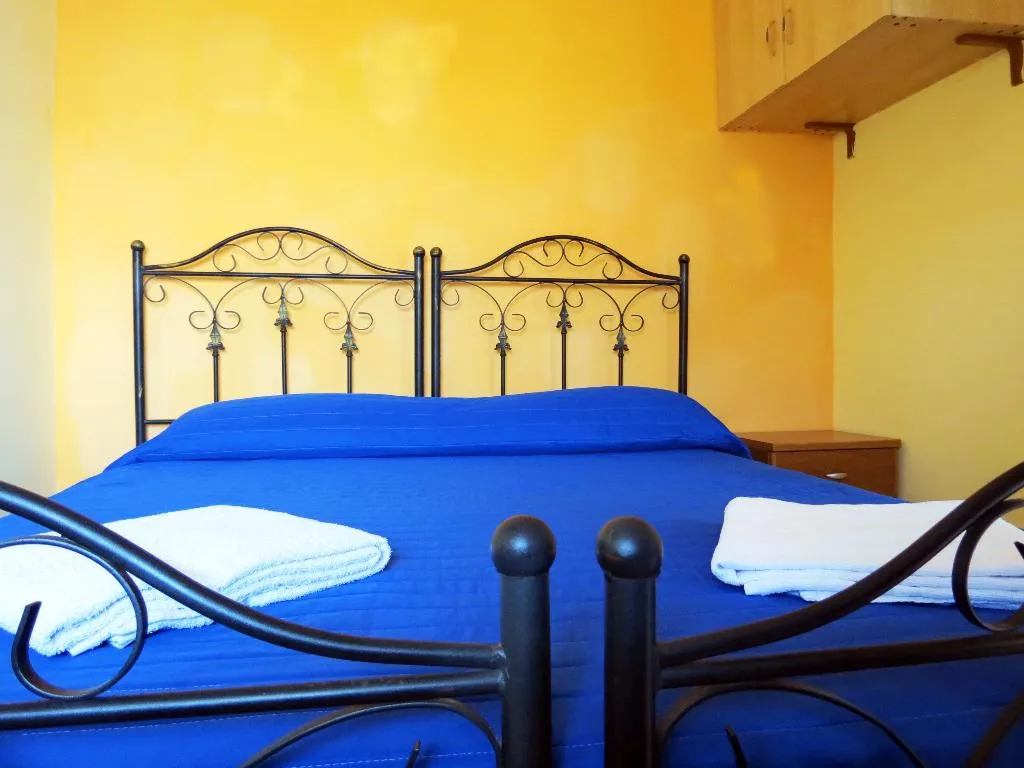 CHALET SEA VIEW CAPACITY 2 Room, Baia Serena, Naples