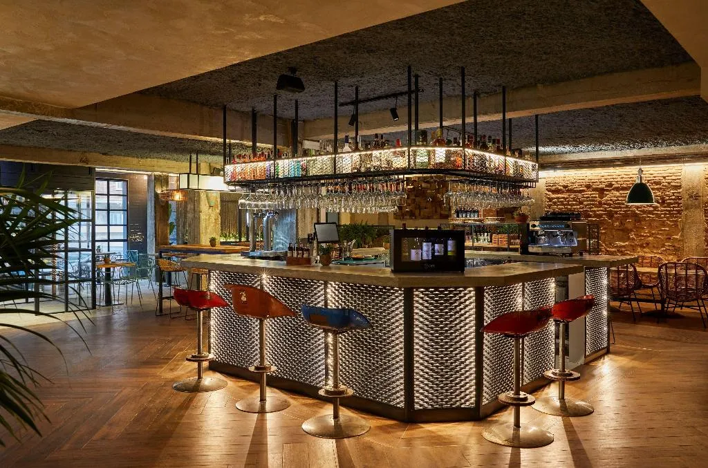 Bar, Hotel Indigo Madrid - Princesa, Madrid