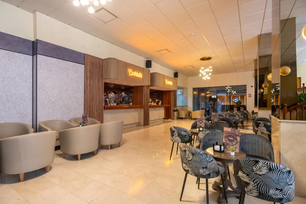 Bar, Hotel Parasol by Dorobe, Costa Del Sol