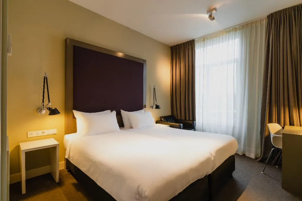 Double or Twin DELUXE Room, Hotel Roemer, Amsterdam