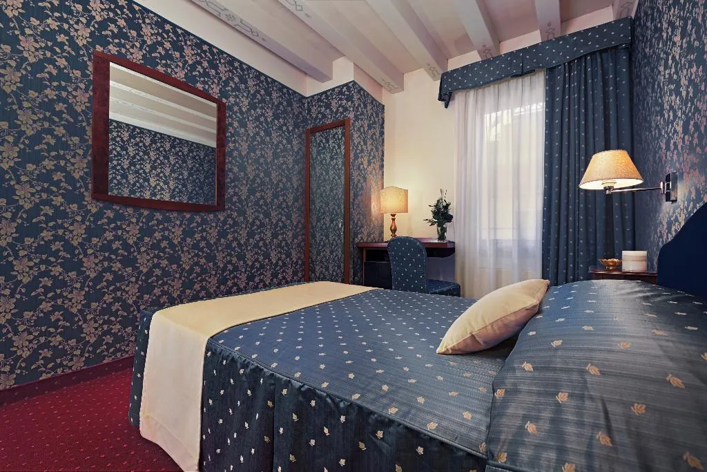 SINGLE STANDARD Room, Ca' del Campo, Venice