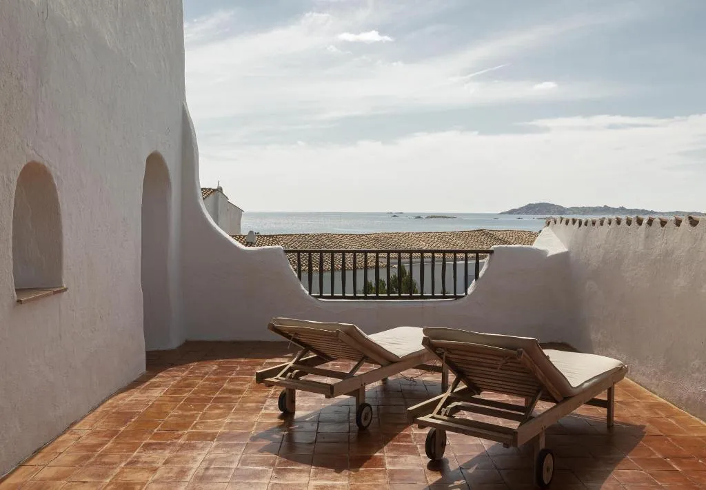 Room PREMIUM SEA VIEW Room, Romazzino, A Belmond Hotel, Costa Smeralda, Olbia