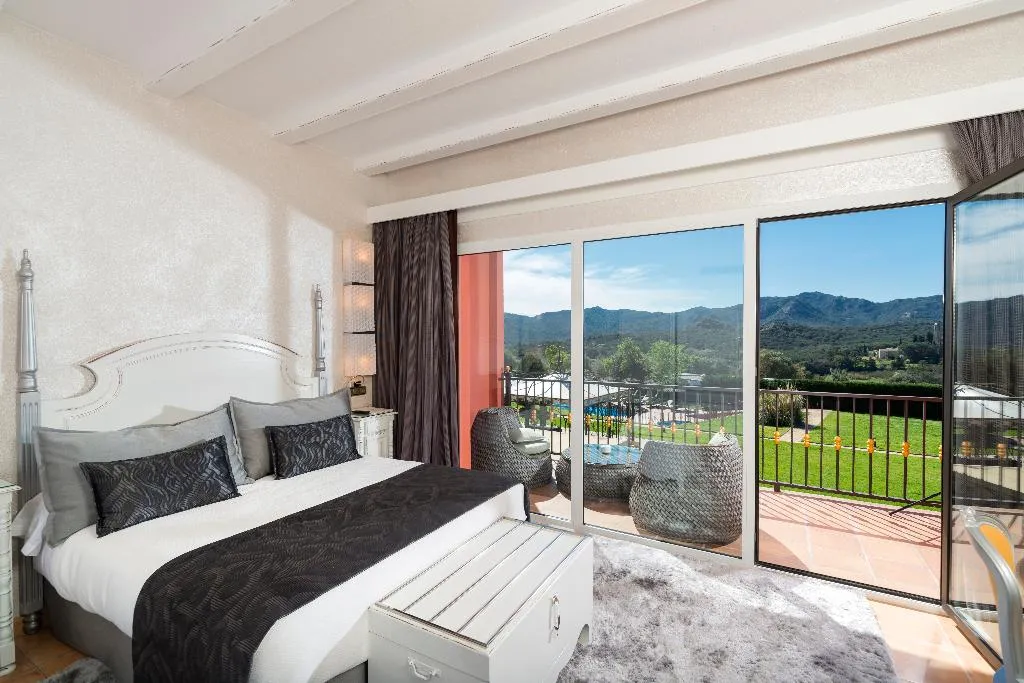 FAMILY ROOM STANDARD Room, Salles Hotel & SPA Mas Tapiolas, Costa Brava