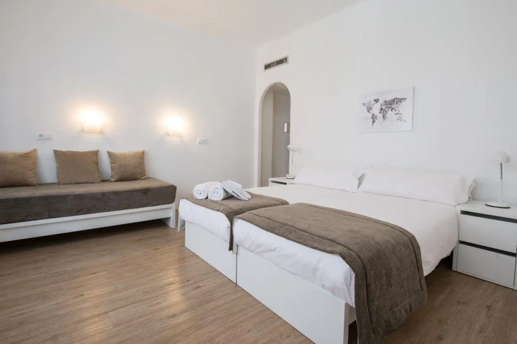 DOUBLE SINGLE USE SUPERIOR Room, NeoMagna Madrid, Madrid