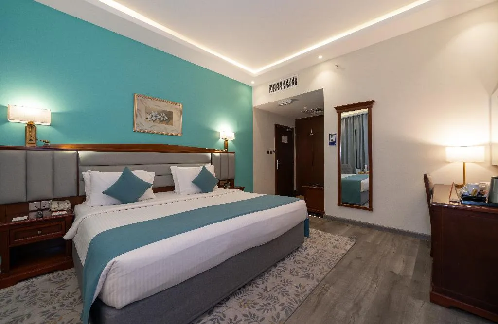 DOUBLE NON SMOKING Room, Howard Johnson Bur Dubai, Dubai