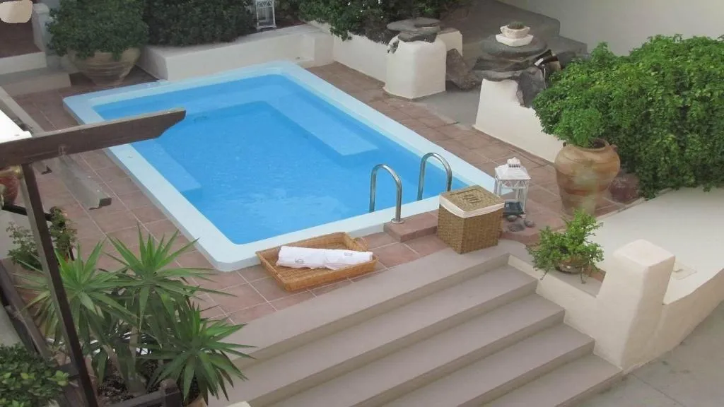 Sports and Entertainment, Lava Suites & Lounge, Santorini