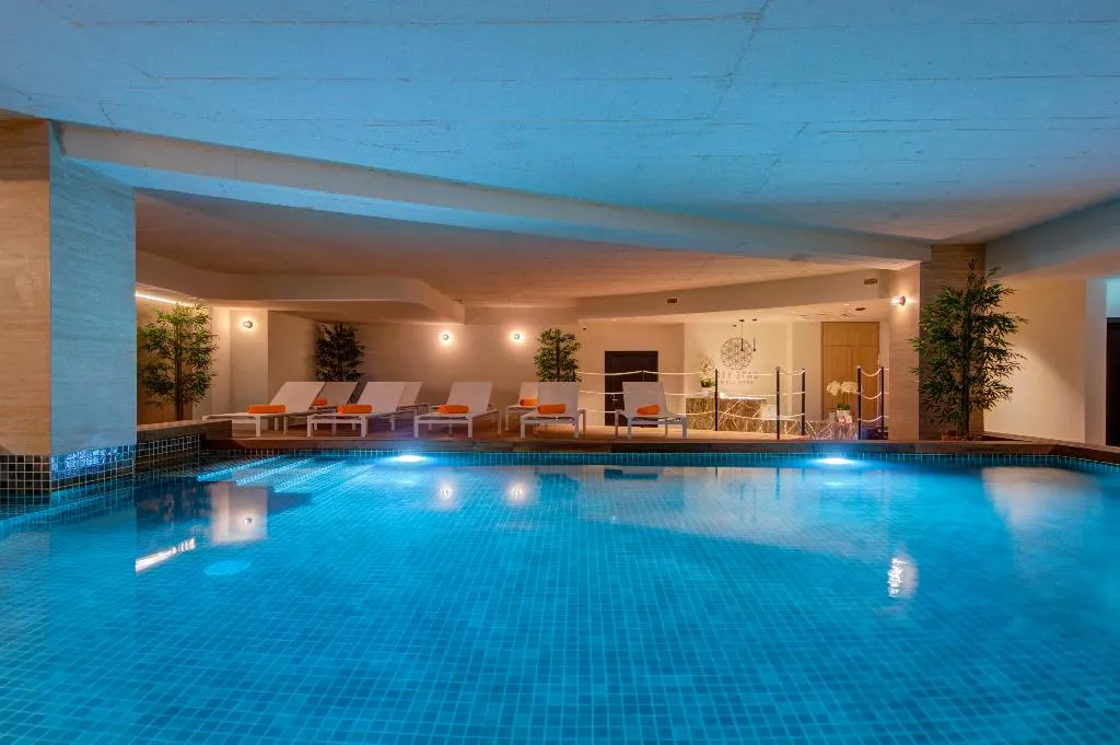 Pool, Noru Hotel, Malta