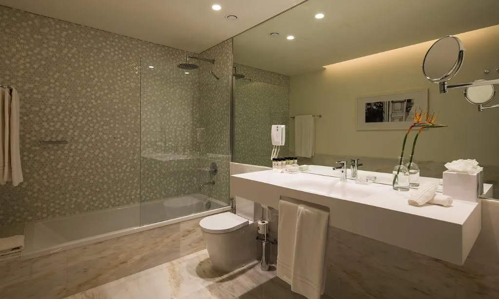 Double or Twin DELUXE Room, Pestana Porto - A Brasileira Premium City Center, Porto