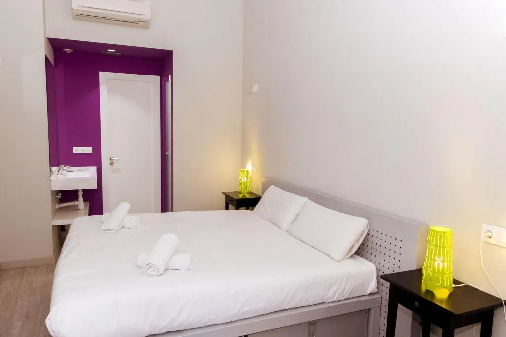 Room, BcnSportHostels, Barcelona
