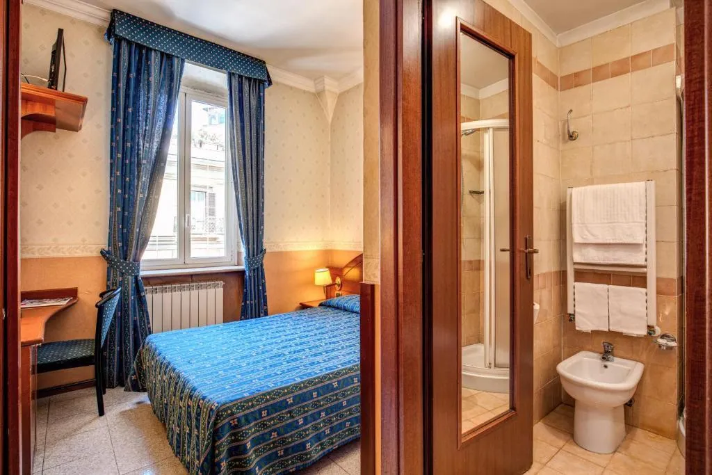 DOUBLE SINGLE USE STANDARD Room, Verona Rome, Rome