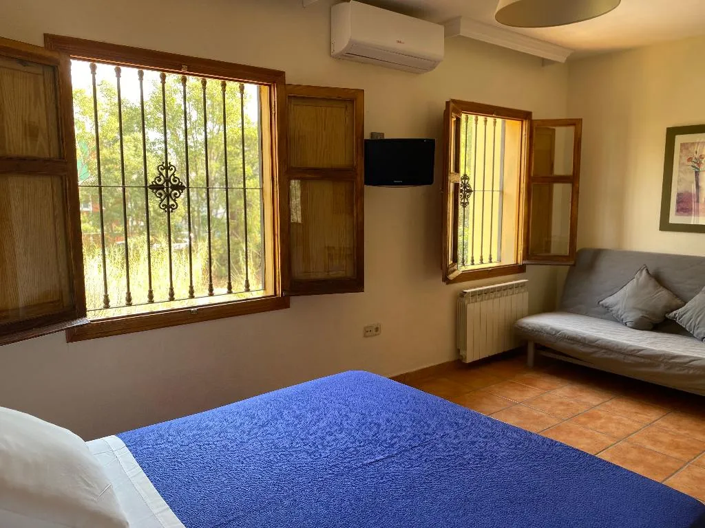 FAMILY ROOM STANDARD Room, Moscatel Hostal, Costa Del Sol