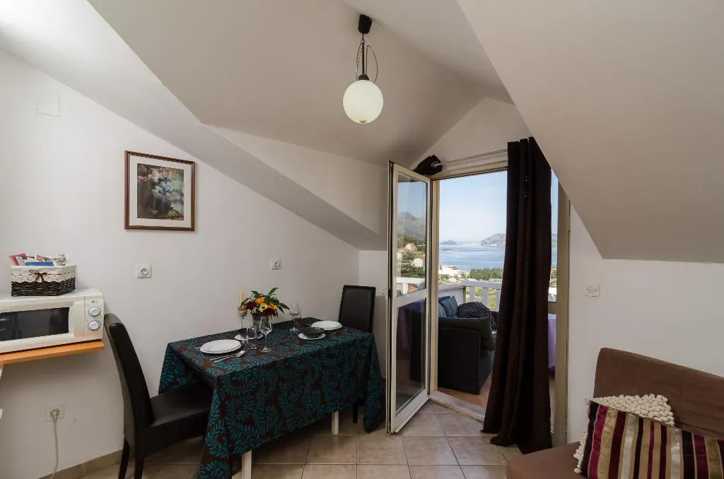STUDIO WITH BALCONY Room, Apartments Bell Memories, Dubrovnik