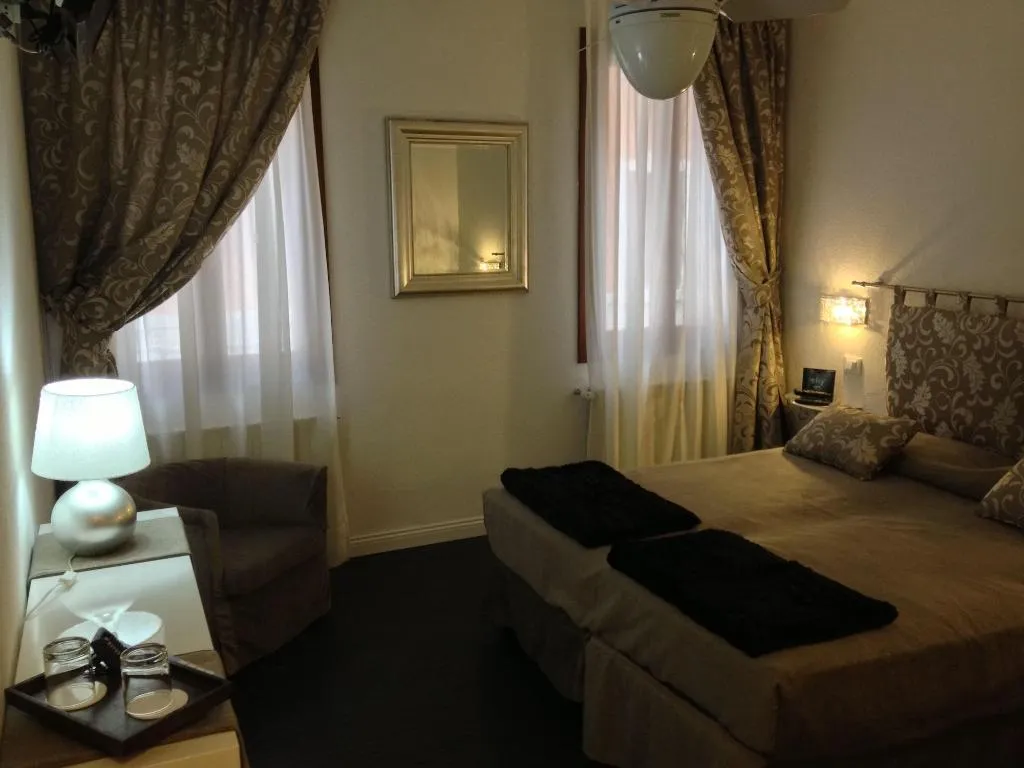 Room, Albergo Marin, Venice