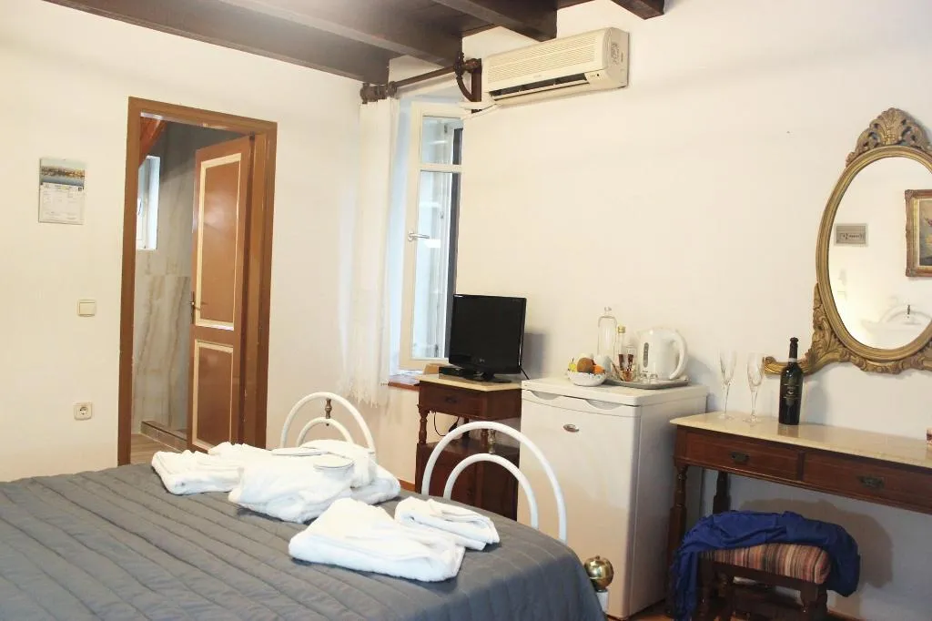 Room, Bozzali, Crete