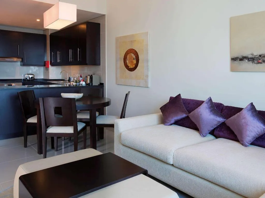 SUITE EXECUTIVE ONE BEDROOM Room, Pullman Dubai JLT, Dubai