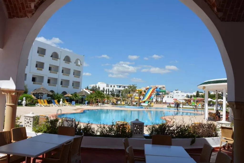 Pool, Zodiac, Tunisia