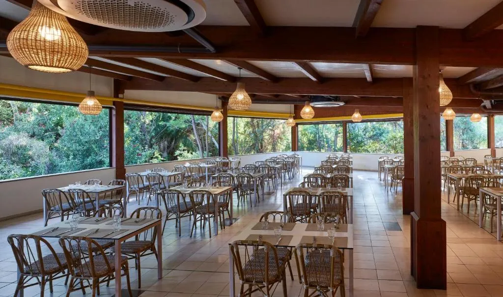 Restaurant, Calaserena Resort, Cagliari
