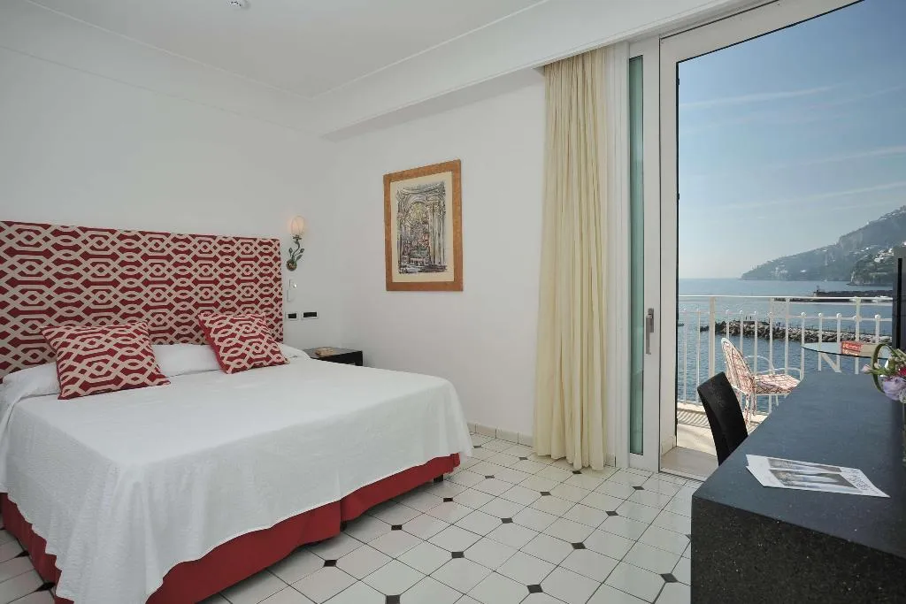 Room, Marina Riviera, Naples