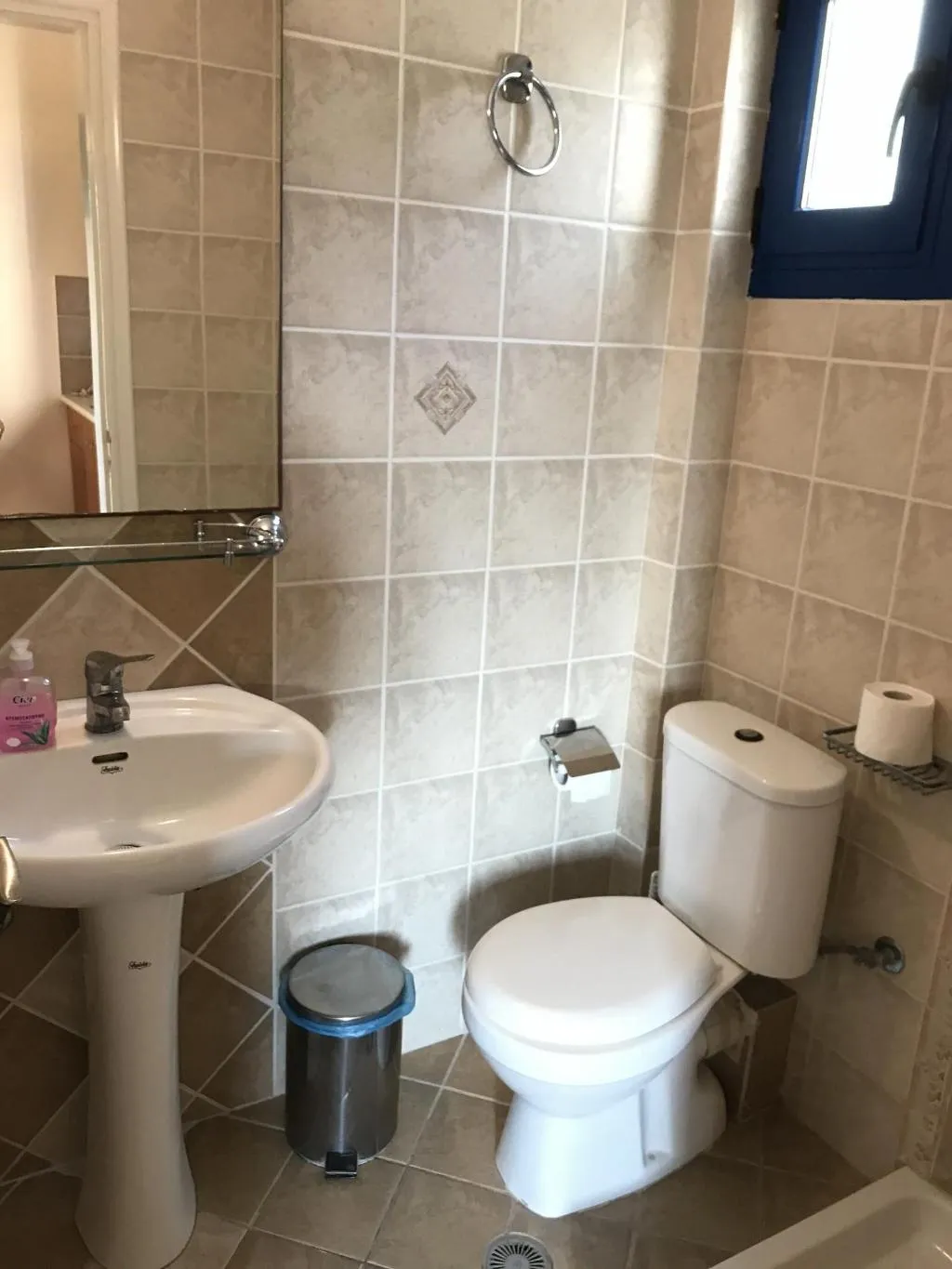 Room, Ifestia, Santorini