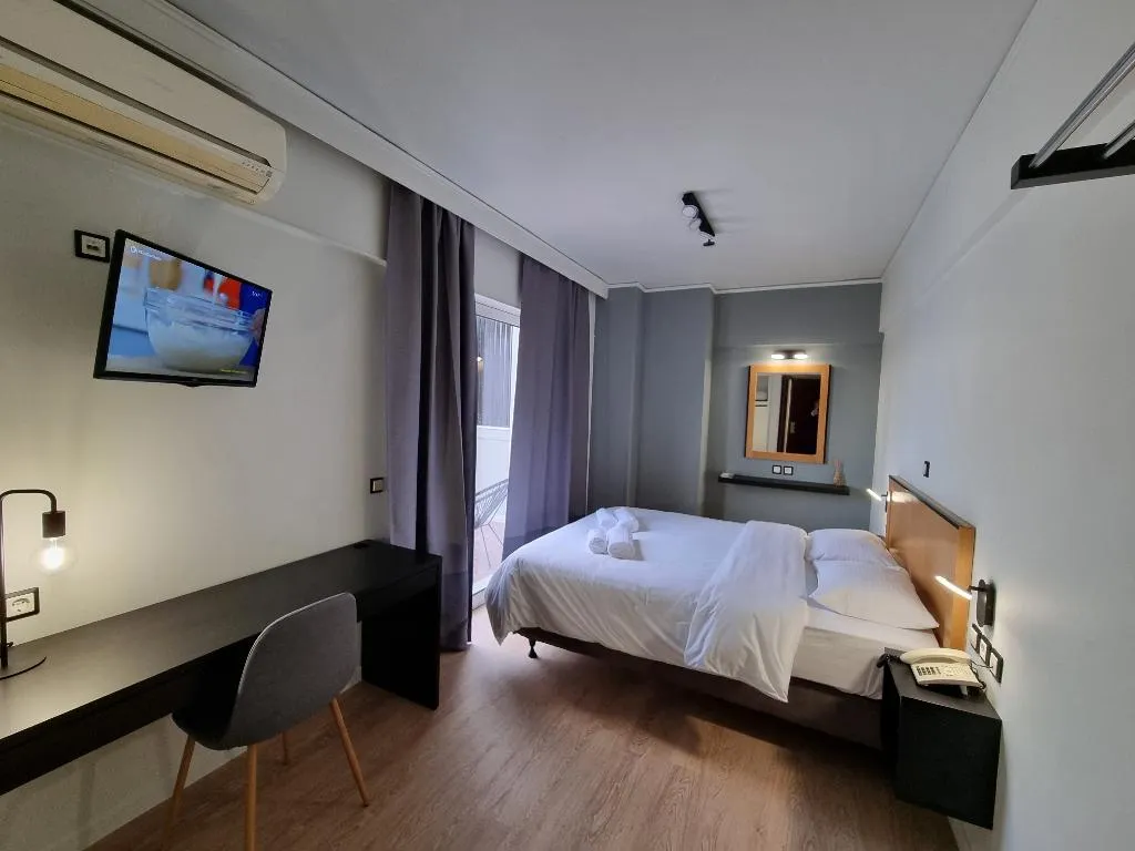 DOUBLE SINGLE USE SUPERIOR Room, Savoy, Athens