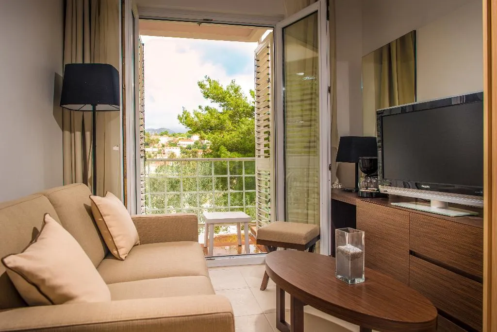 JUNIOR SUITE SIDE SEA VIEW Room, TUI Blue Kalamota Island, Dubrovnik