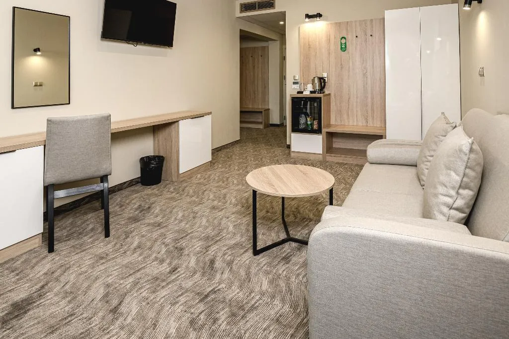 APARTMENT ONE BEDROOM TWO BATHROOMS Room, Laguna Park Sunrise, Bourgas