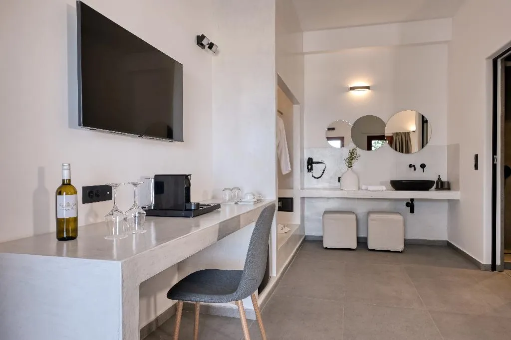 SUITE SEA VIEW HONEYMOON Room, splendour hotel and suites, Santorini