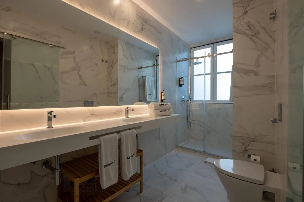 Room, Tempo FLH Hotels, Lisbon